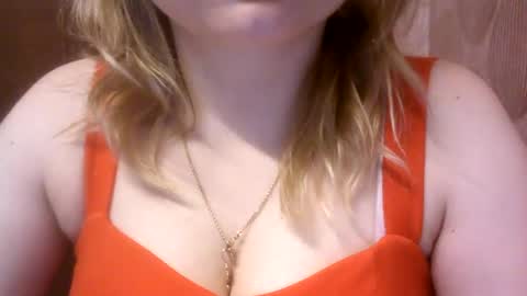 Snapshot of riveramaureen chatting on 01.24.25 RiveraMaureen online show from 01.24.25