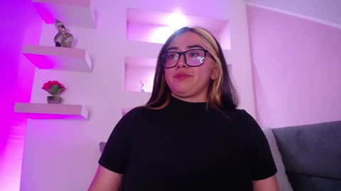 Snapshot of rixvenom chatting on 12.03.24 RIX VENOM online show from 12.03.24