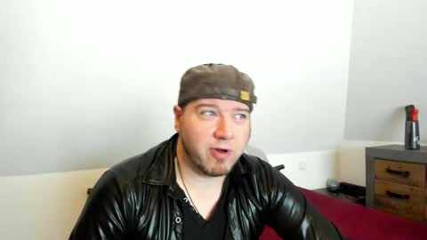 Snapshot of rlplover9 chatting on 12.25.24 rlplover9 online show from 12.25.24