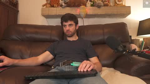 Ryan aka KeylimeRy online show from 01.13.25