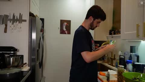 Snapshot of rndmzd chatting on 12.23.25 Ryan aka KeylimeRy online show from 12.23.25