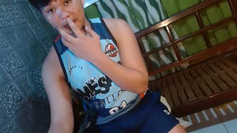 Snapshot of rnl_cum chatting on 01.19.25 RICH MY GOAL online show from 01.19.25