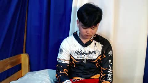 Snapshot of rnl_cum chatting on 11.02.25 RICH MY GOAL online show from 11.02.25