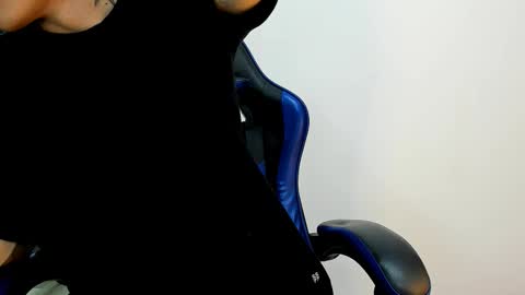 Roan Birkin online show from 10.27.25