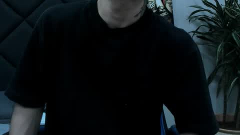 Snapshot of roan_birkin chatting on 03.21.26 Roan Birkin online show from 03.21.26