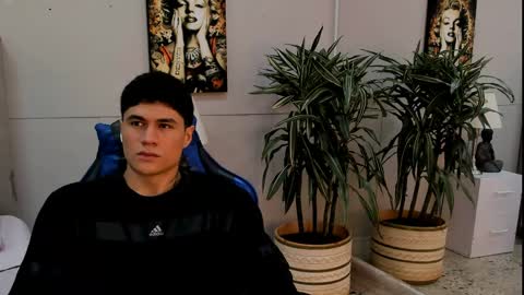 Snapshot of roan_birkin chatting on 06.03.26 Roan Birkin online show from 06.03.26