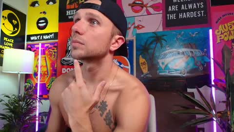 Snapshot of rob_ryder chatting on 12.24.24 rob ryder online show from 12.24.24