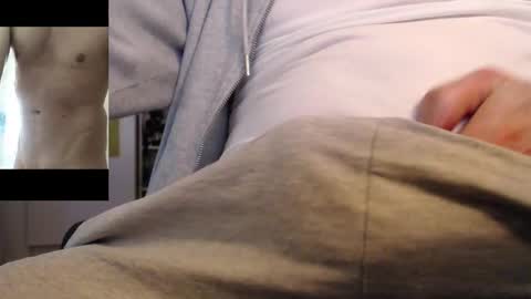 Snapshot of robby66_56 chatting on 10.03.25 robby66_56 online show from 10.03.25