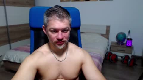 Snapshot of robbyshawz chatting on 02.04.26 robbyshawz online show from 02.04.26