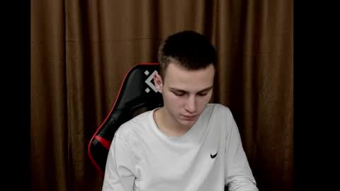 Snapshot of robert10211 chatting on 12.23.24 robert10211 online show from 12.23.24