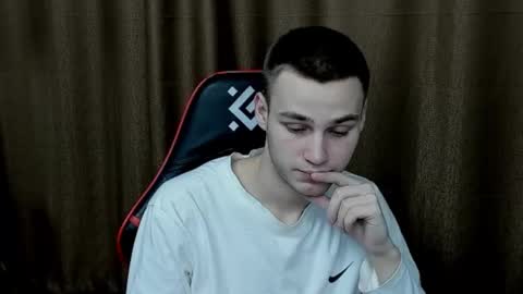 Snapshot of robert10211 chatting on 01.15.25 robert10211 online show from 01.15.25