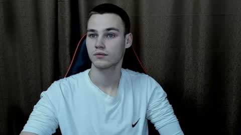 Snapshot of robert10211 chatting on 01.16.25 robert10211 online show from 01.16.25