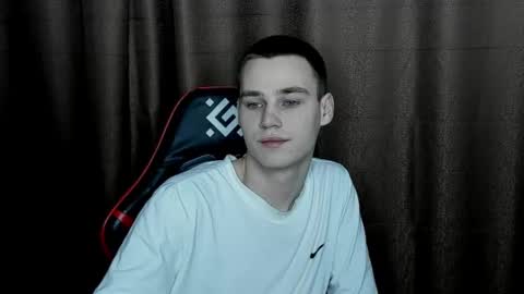 Snapshot of robert10211 chatting on 01.17.25 robert10211 online show from 01.17.25