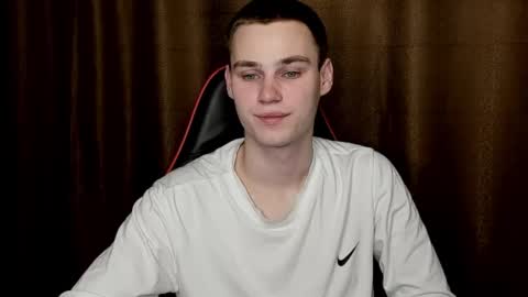 Snapshot of robert10211 chatting on 01.22.25 robert10211 online show from 01.22.25