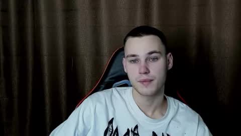 Snapshot of robert10211 chatting on 01.29.25 robert10211 online show from 01.29.25