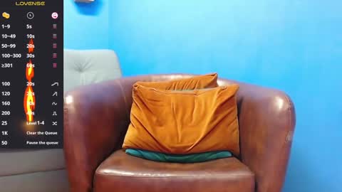 Snapshot of robert_kingg chatting on 09.12.25 robert_kingg online show from 09.12.25