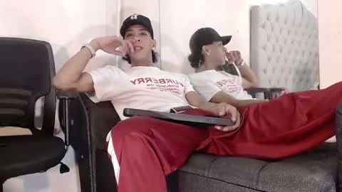 robert_kingg online show from 05.15.26