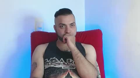 Snapshot of robert_leroy chatting on 02.28.25 Stiven - online show from 02.28.25