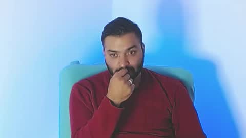 Snapshot of robert_leroy chatting on 11.19.25 Stiven - online show from 11.19.25