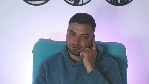 Snapshot of robert_leroy chatting on 12.03.25 Stiven - online show from 12.03.25