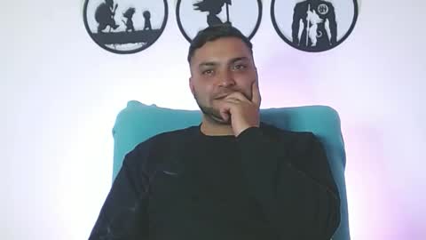 Snapshot of robert_leroy chatting on 12.03.25 Stiven - online show from 12.03.25