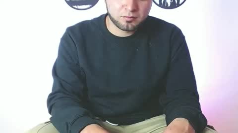 Snapshot of robert_leroy chatting on 12.05.25 Stiven - online show from 12.05.25