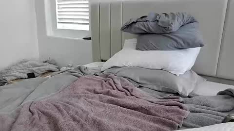 robertc2020 online show from 04.02.26