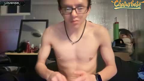 Snapshot of robertcicijr21 chatting on 12.12.24 Robert Cici Jr. online show from 12.12.24