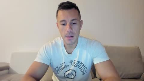 roberto4ever online show from 09.30.25