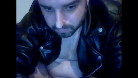 Roberto online show from 01.12.25