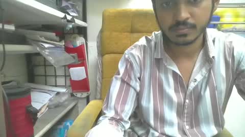 Robertsalia online show from 02.25.25