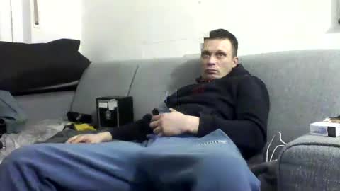 Zenek online show from 02.16.25