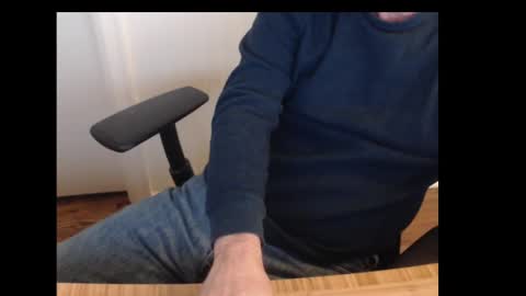 Snapshot of robidan6923 chatting on 01.17.25 robidan6923 online show from 01.17.25