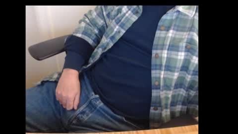 Snapshot of robidan6923 chatting on 01.27.25 robidan6923 online show from 01.27.25