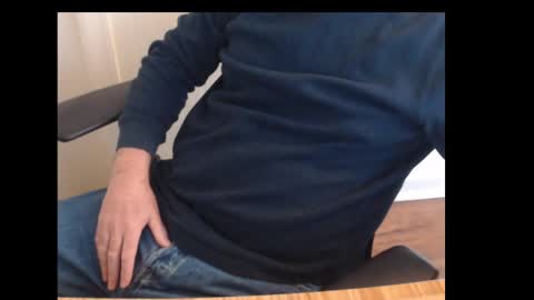 Snapshot of robidan6923 chatting on 01.28.25 robidan6923 online show from 01.28.25