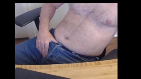 Snapshot of robidan6923 chatting on 02.18.25 robidan6923 online show from 02.18.25