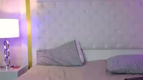 robin D online show from 09.11.25