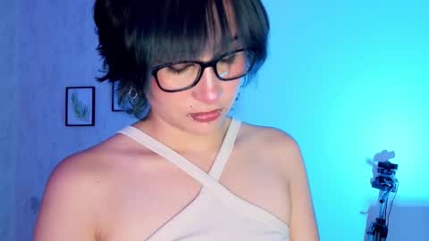 robin D online show from 11.20.25