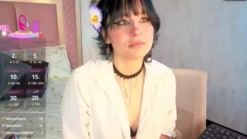 robin D online show from 11.23.25