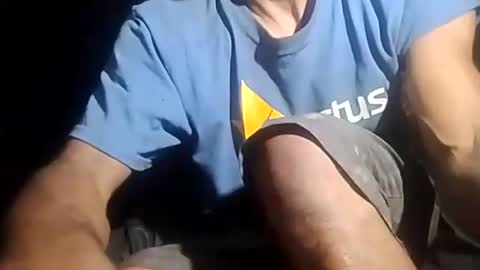 Snapshot of robincom23 chatting on 09.11.25 R online show from 09.11.25