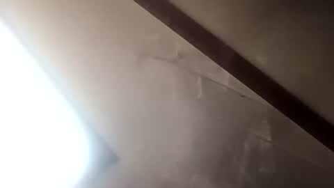 Snapshot of robincom23 chatting on 09.21.25 R online show from 09.21.25