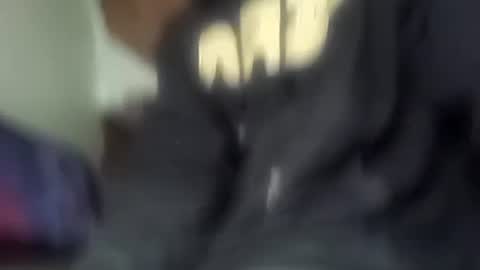 Snapshot of robincom23 chatting on 09.28.25 R online show from 09.28.25