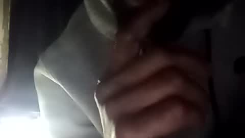 Snapshot of robincom23 chatting on 11.15.25 R online show from 11.15.25