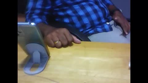 Snapshot of robinsantal chatting on 10.23.25 robinsantal online show from 10.23.25