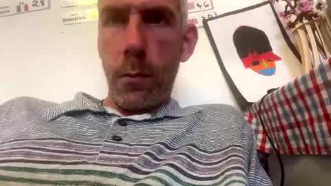 robjockey83 online show from 10.21.25