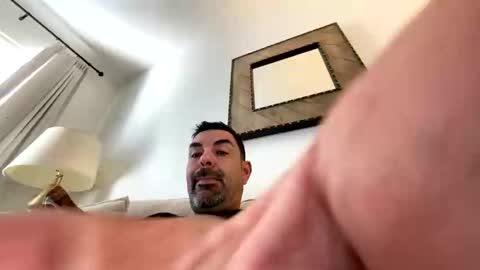 roblatino12 online show from 11.15.25