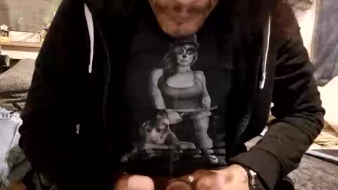 Snapshot of robsongoku23 chatting on 04.07.26 Robson online show from 04.07.26