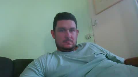 Robin online show from 10.11.25