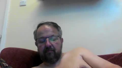Snapshot of robxx32 chatting on 03.31.26 robxx32 online show from 03.31.26
