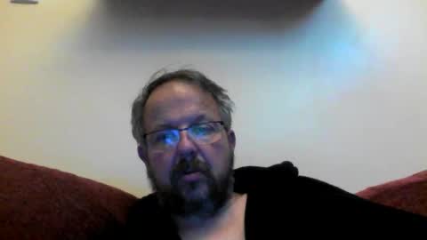 Snapshot of robxx32 chatting on 04.15.26 robxx32 online show from 04.15.26
